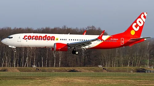 Corendon Boeing 737 MAX 9 just above the runway at Hannover.