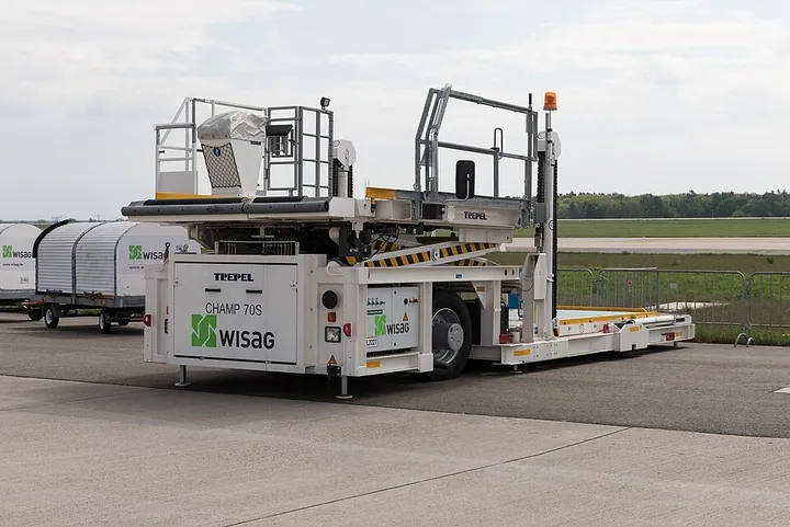 A Trepel cargo high-loader displayed at ILA 2018 in Schönefeld